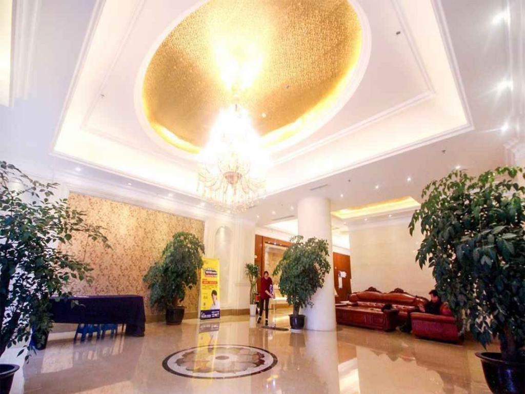 Chengdu Airport Ruijia Hotel Exterior photo